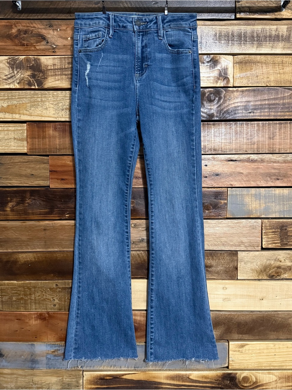 Hidden Jeans Happi Mid Rise Distressed Flare Raw Hem Medium Wash EUC Size 26